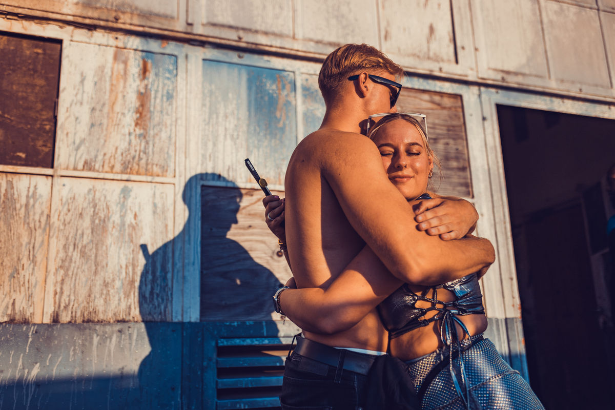 Loading... just a sec